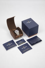 Load image into Gallery viewer, BREITLING Chronomat B01 42 silver