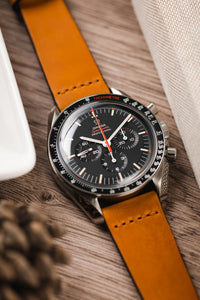 Pebro ARTISAN - Oiled Leather Watch Strap in HONEY YELLOW