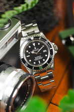 Load image into Gallery viewer, ROLEX Sea-Dweller 16600