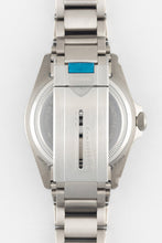 Load image into Gallery viewer, TUDOR Pelagos 42mm Titanium Automatic Diving Watch - Black Dial