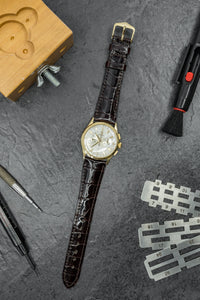 brown watch strap alligator